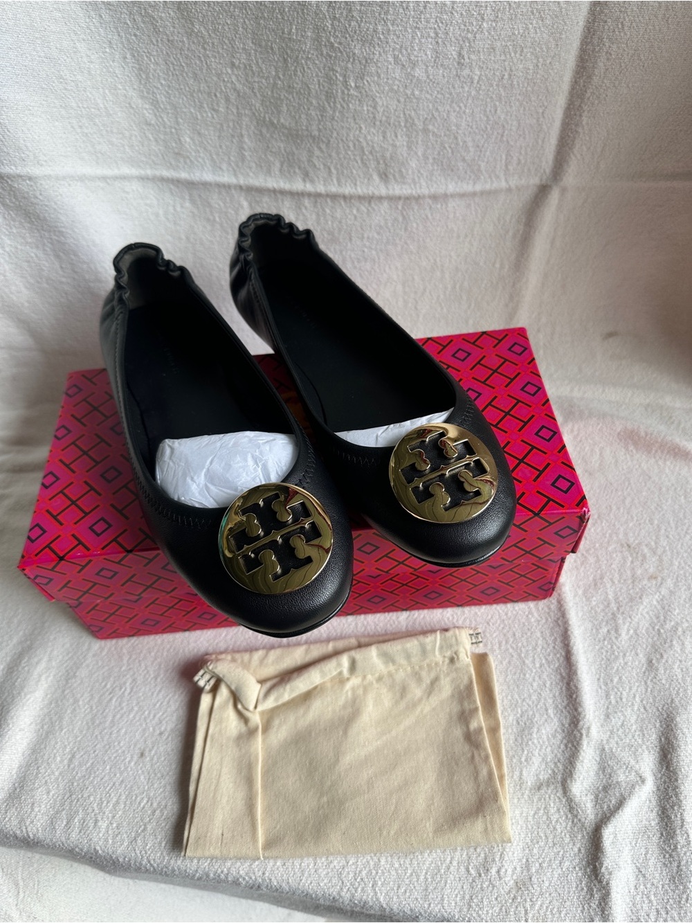 Tory Burch Black Minnie Travel Ballet Leather Ballet Flats with Gold Logo, 7.5